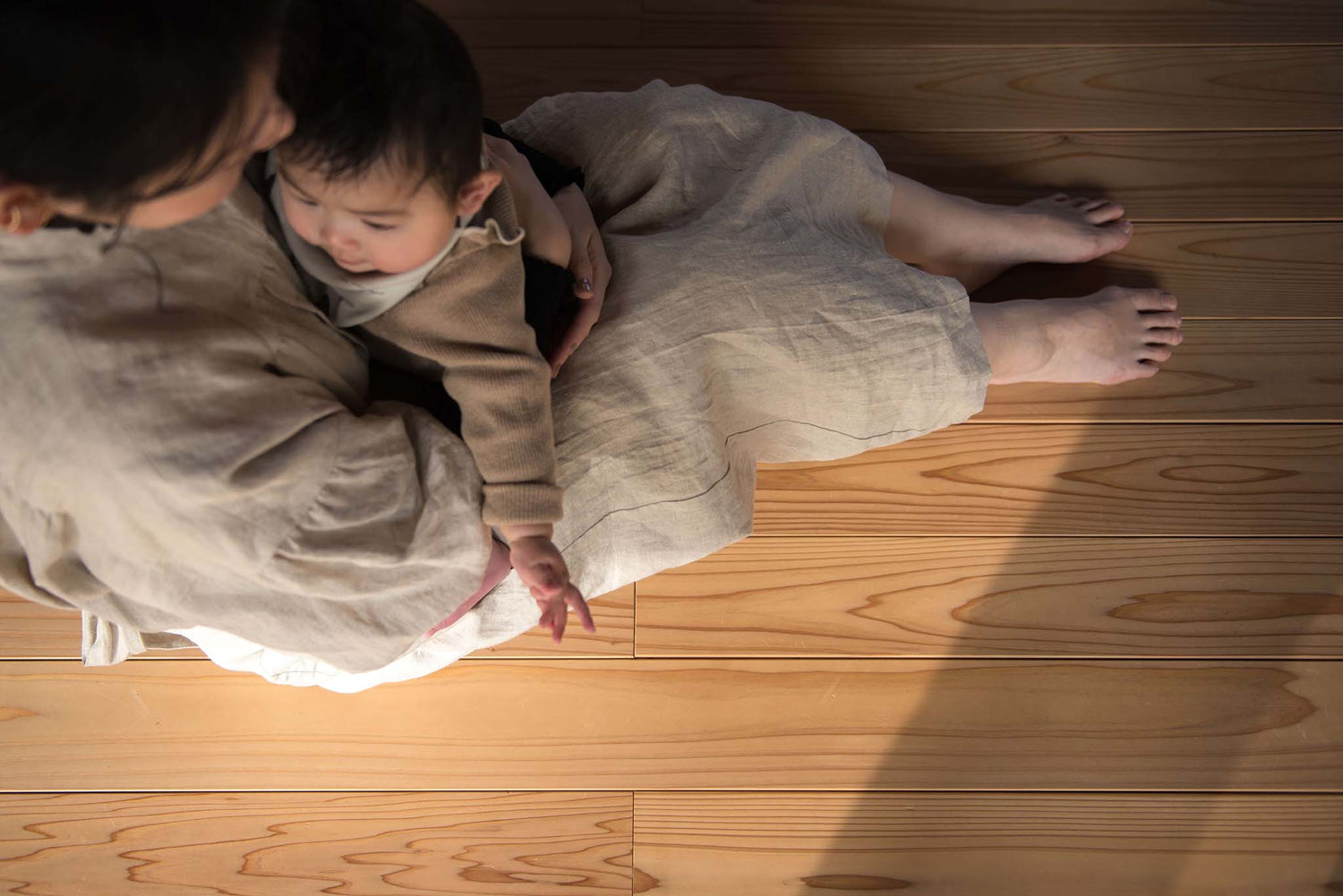 【サンプル】国産 赤勝ちスギのフローリング板(無節)